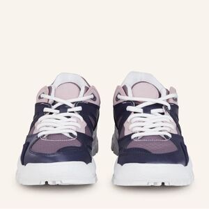 NWOT VANS Off The Wall  Unisex Sneakers AMZN TRAILHEAD lilac/purple old school